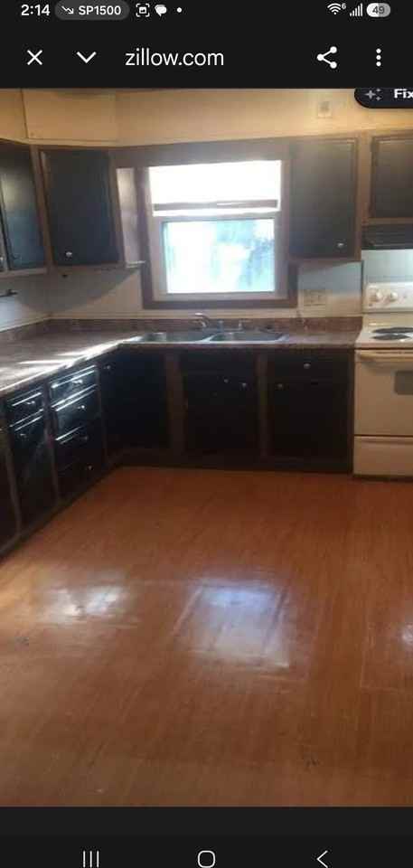 526 Park St - Photo 2 of 5