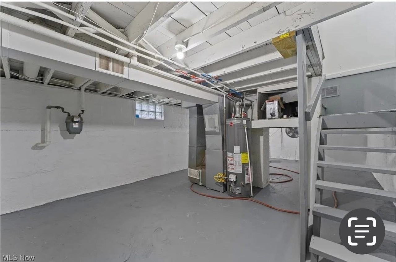 103 Gladstone St #NA - Photo 2 of 9