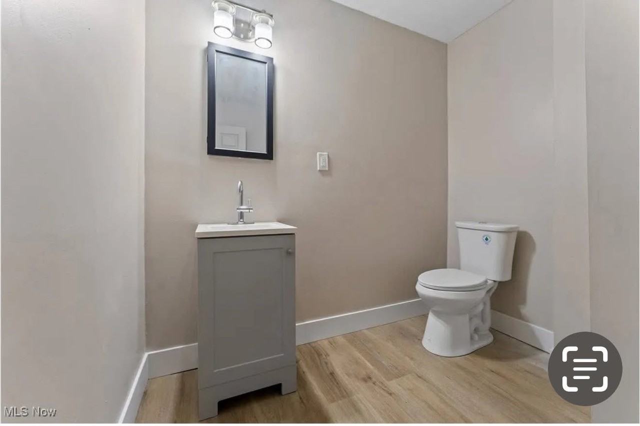103 Gladstone St #NA - Photo 4 of 9