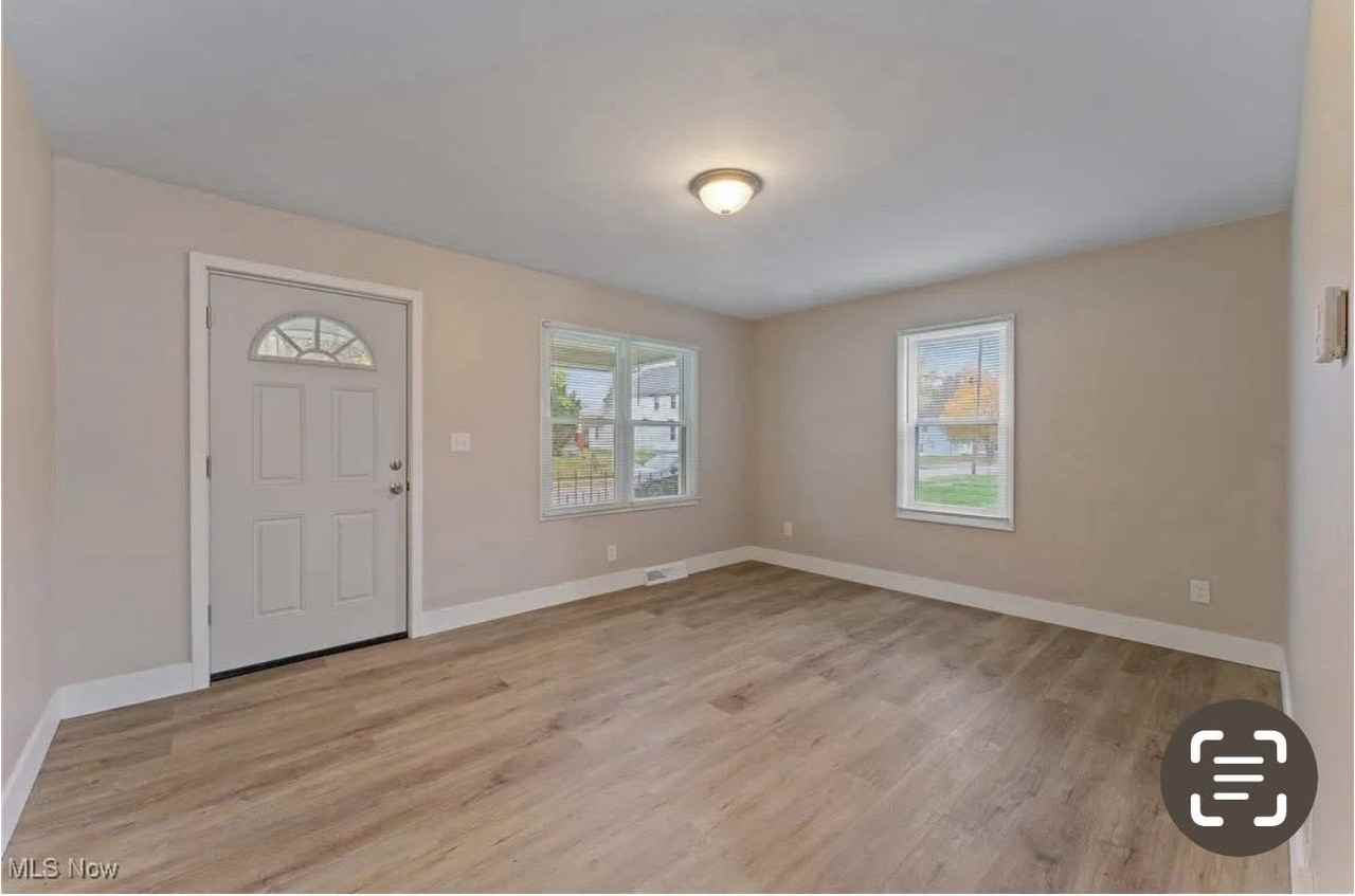 103 Gladstone St #NA - Photo 7 of 9