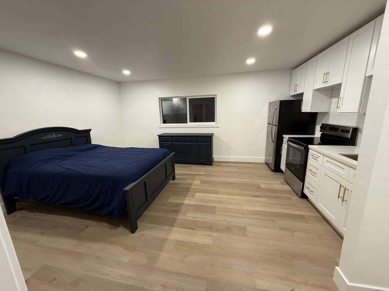 2941 Adriatic Ave #A - Photo 2 of 13