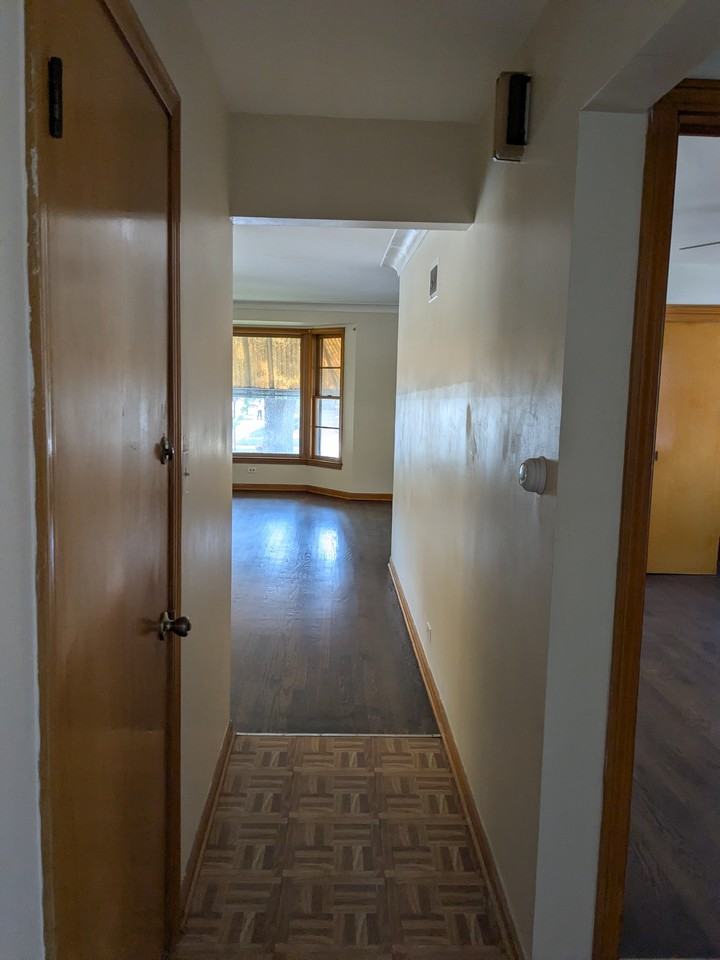 2345 N Rutherford Ave #1 - Photo 6 of 8