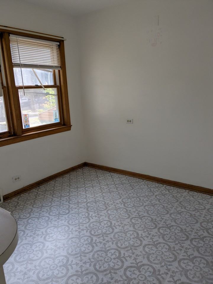 2345 N Rutherford Ave #1 - Photo 7 of 8