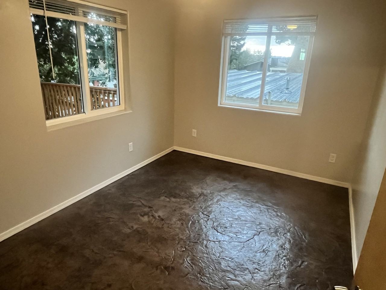 1705 E Arrowhead Ave #NA - Photo 5 of 10
