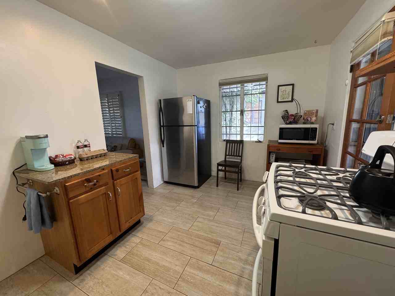 2608 E Sylvia St #NA - Photo 5 of 14