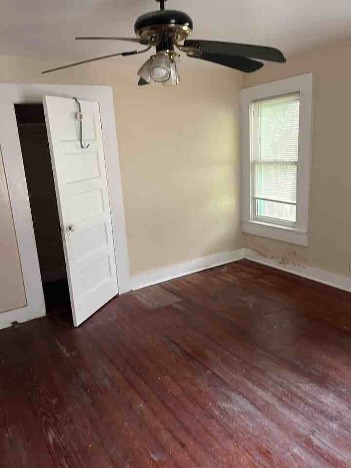 1019 W Martin Luther King Dr #NA - Photo 7 of 14