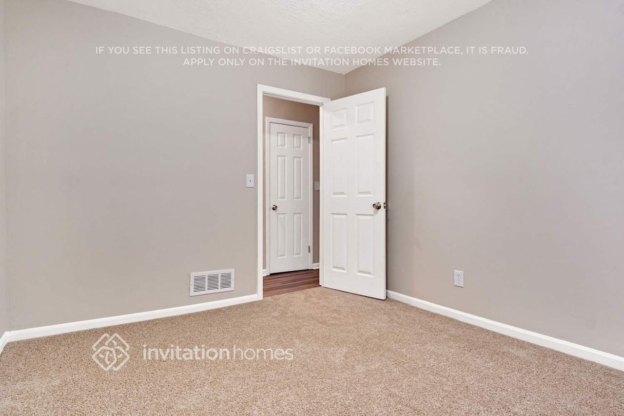 1421 Dennis Dr - Photo 6 of 14