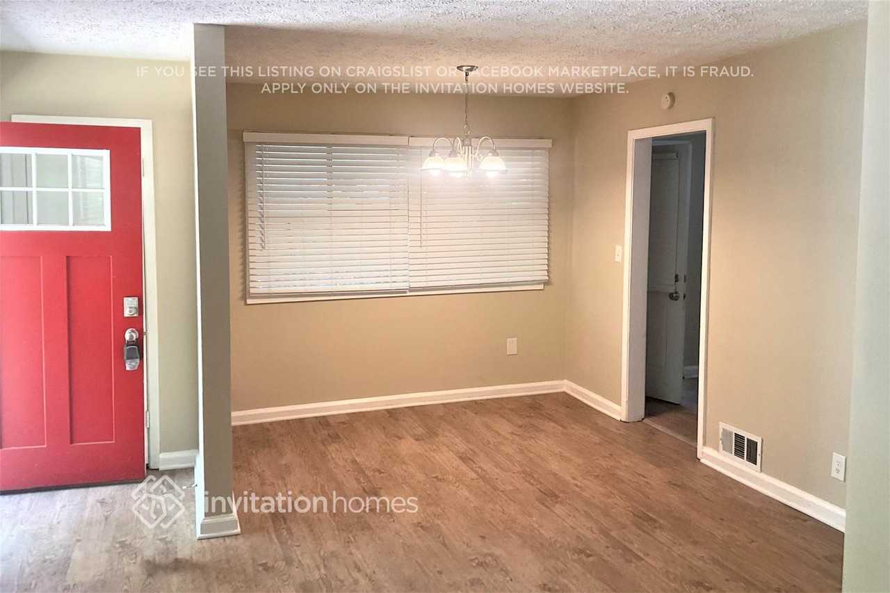 2304 Ousley Ct - Photo 3 of 19