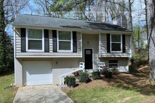 5224 Martins Crossing Rd - Photo 1 of 1