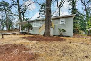featured image of 2500 Brentwood Rd