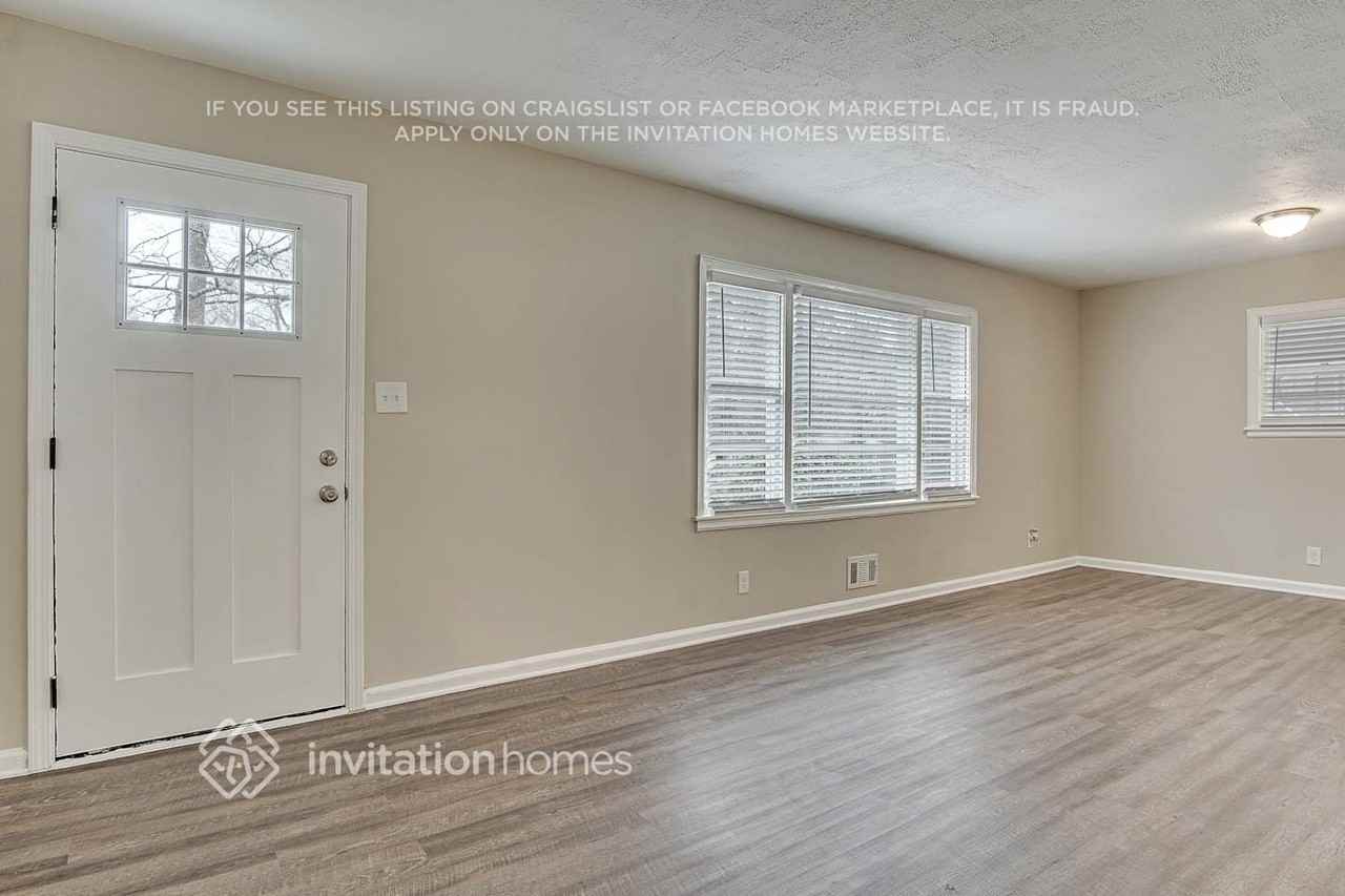 2500 Brentwood Rd - Photo 5 of 27