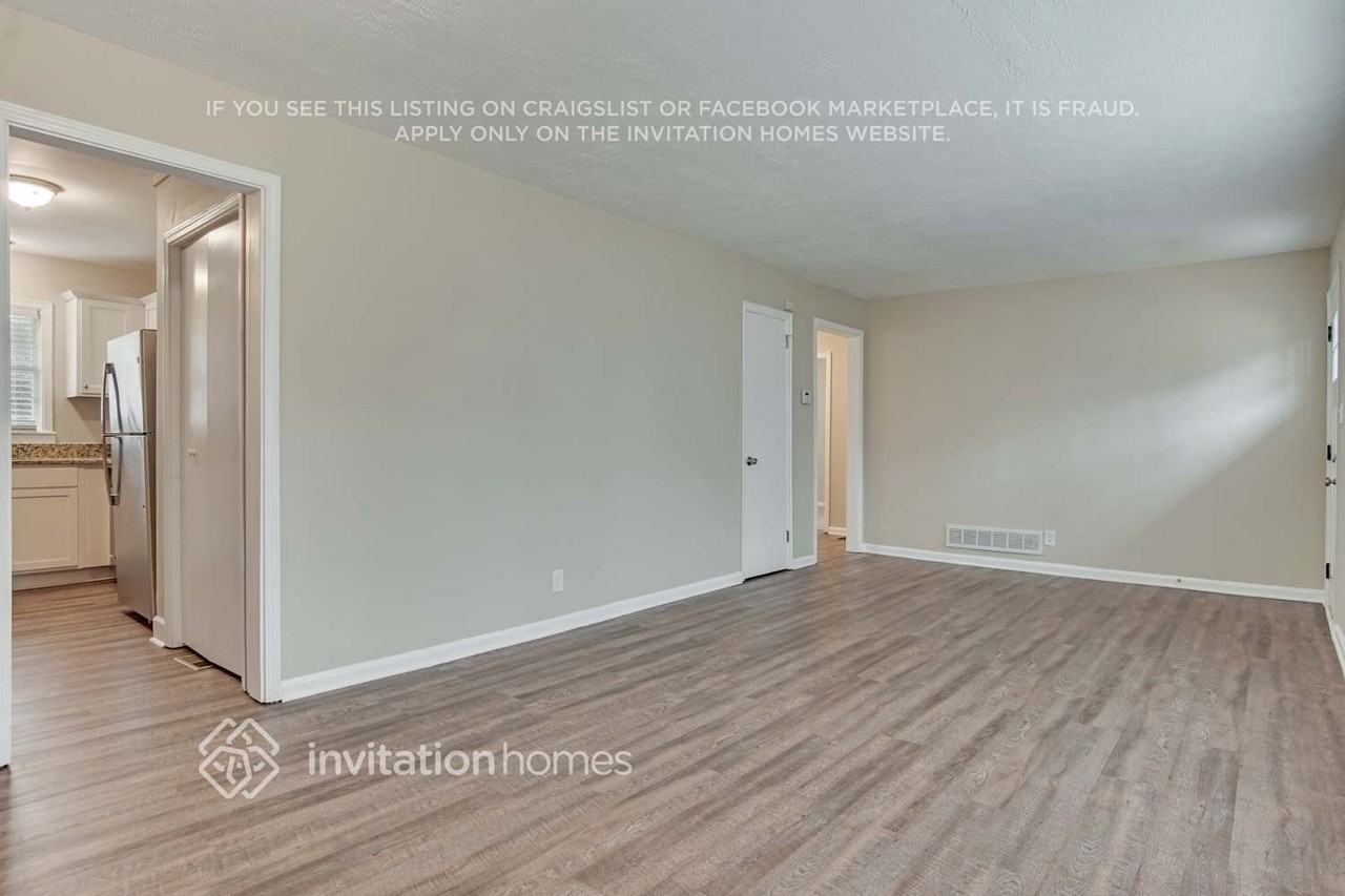 2500 Brentwood Rd - Photo 7 of 27