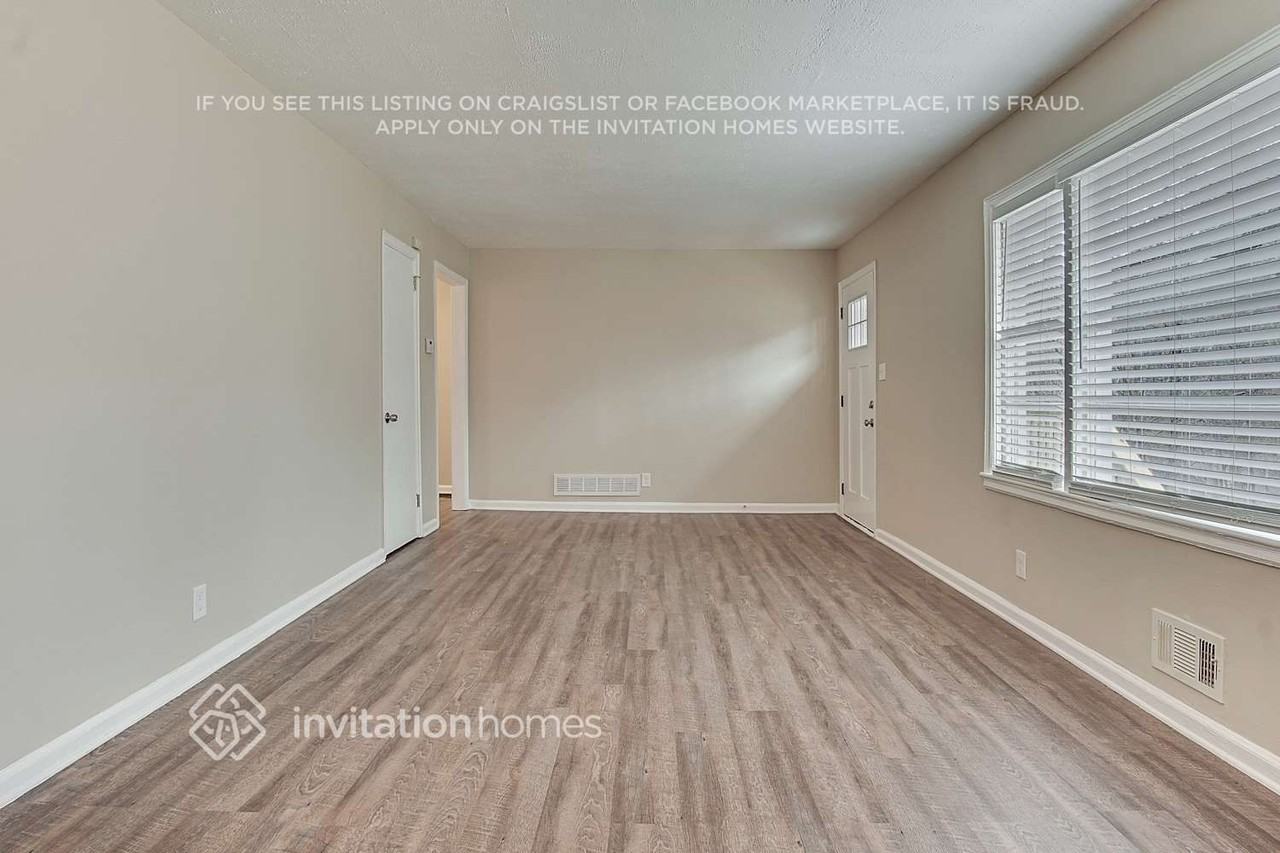 2500 Brentwood Rd - Photo 6 of 25