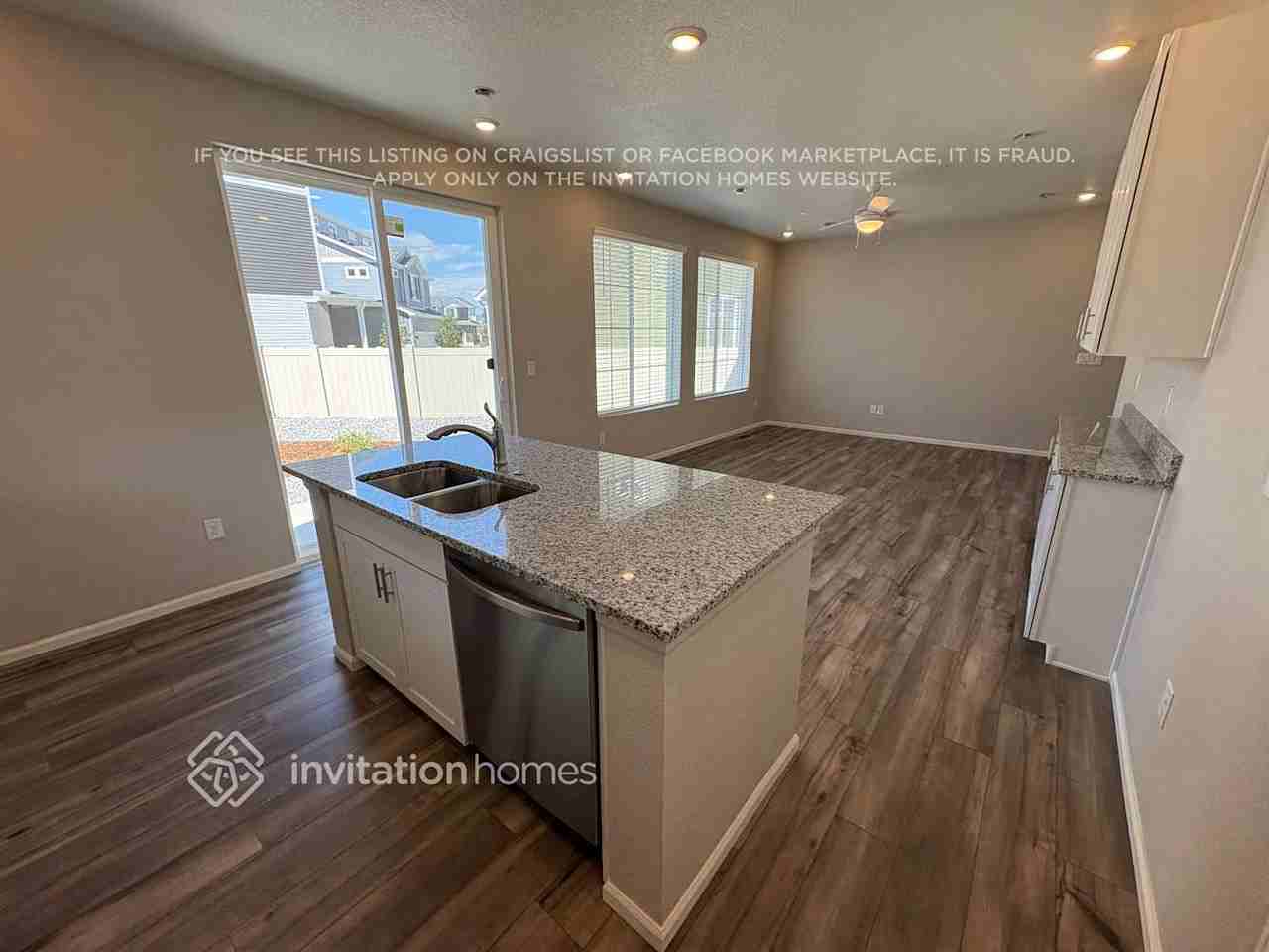 3374 Pearwood Dr - Photo 3 of 13