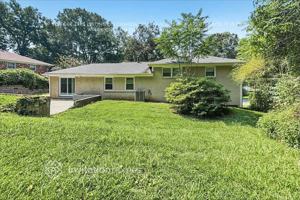 featured image of 1734 Mary Lou Ln Se