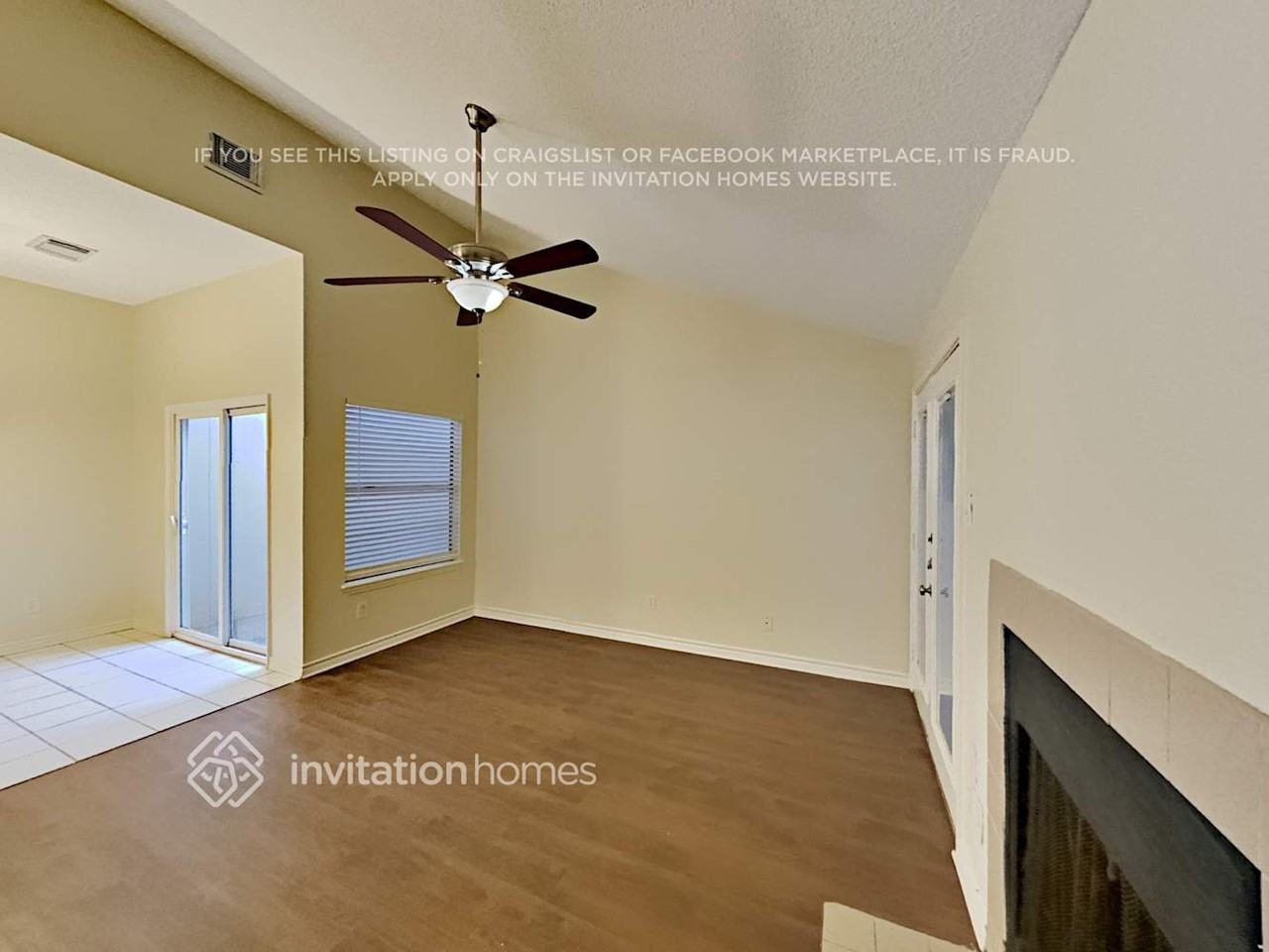 6419 Horsepen Bayou Dr - Photo 4 of 19