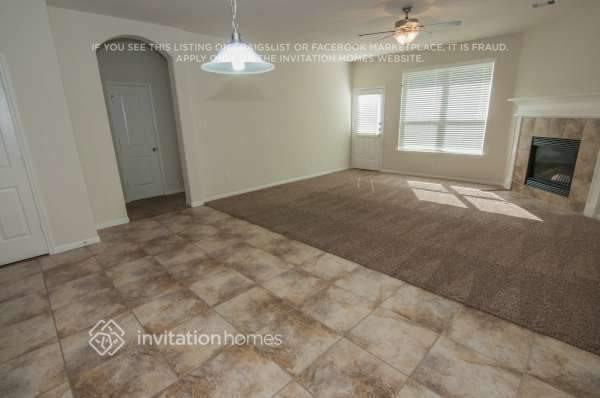 30631 Gardenia Trace Dr - Photo 3 of 9