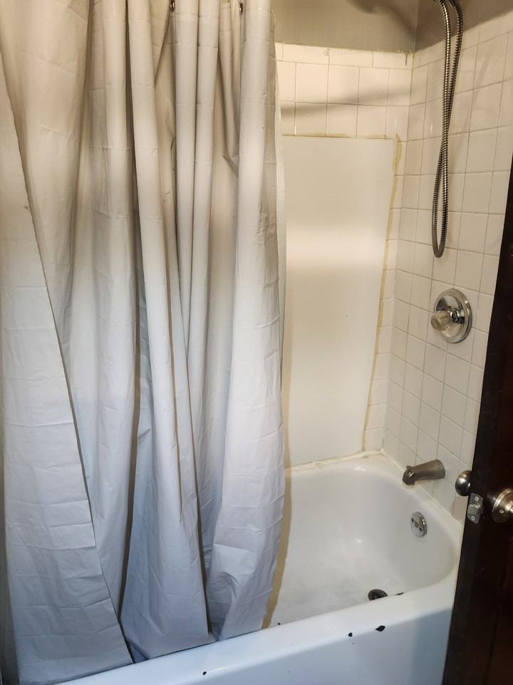 310 Sheridan Ave #2 - Photo 4 of 12