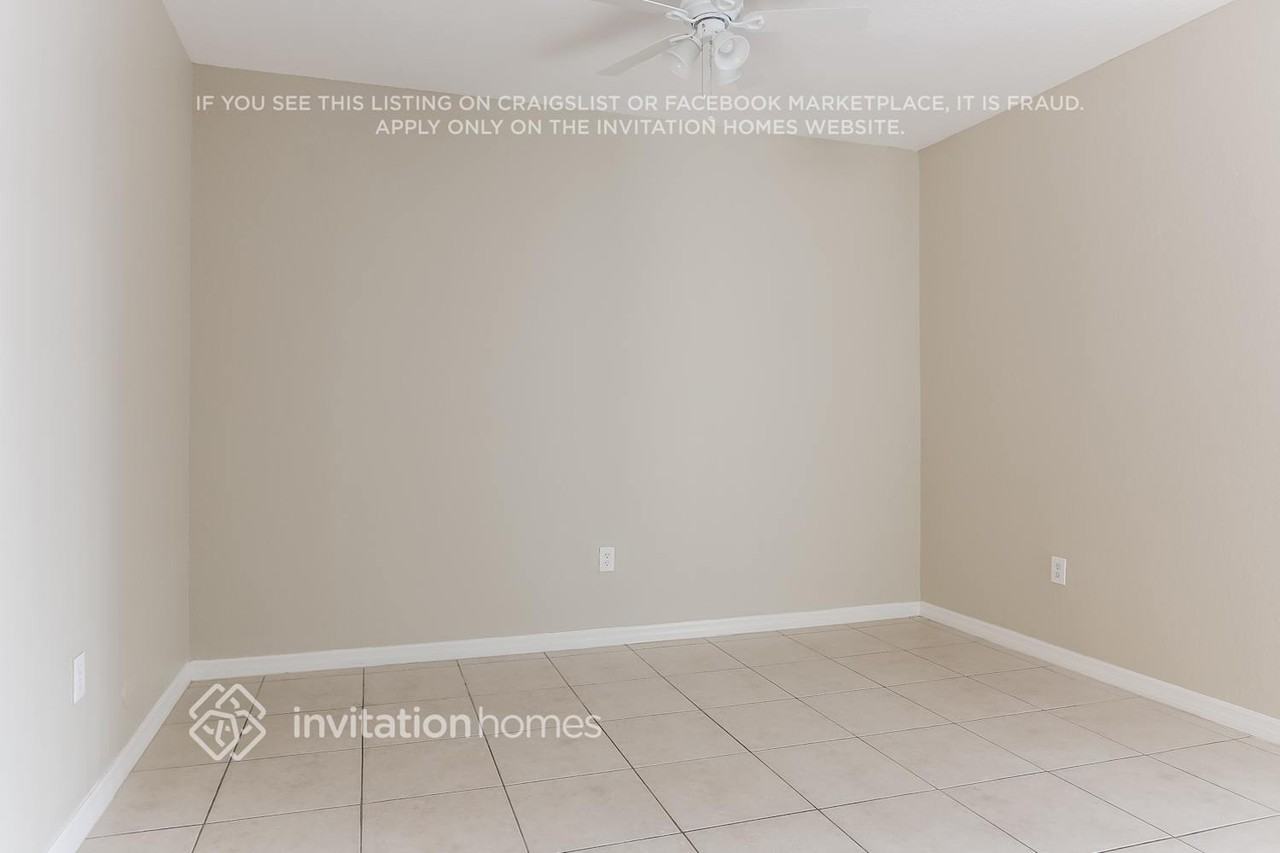 12456 Sw 124th Path - Photo 5 of 21
