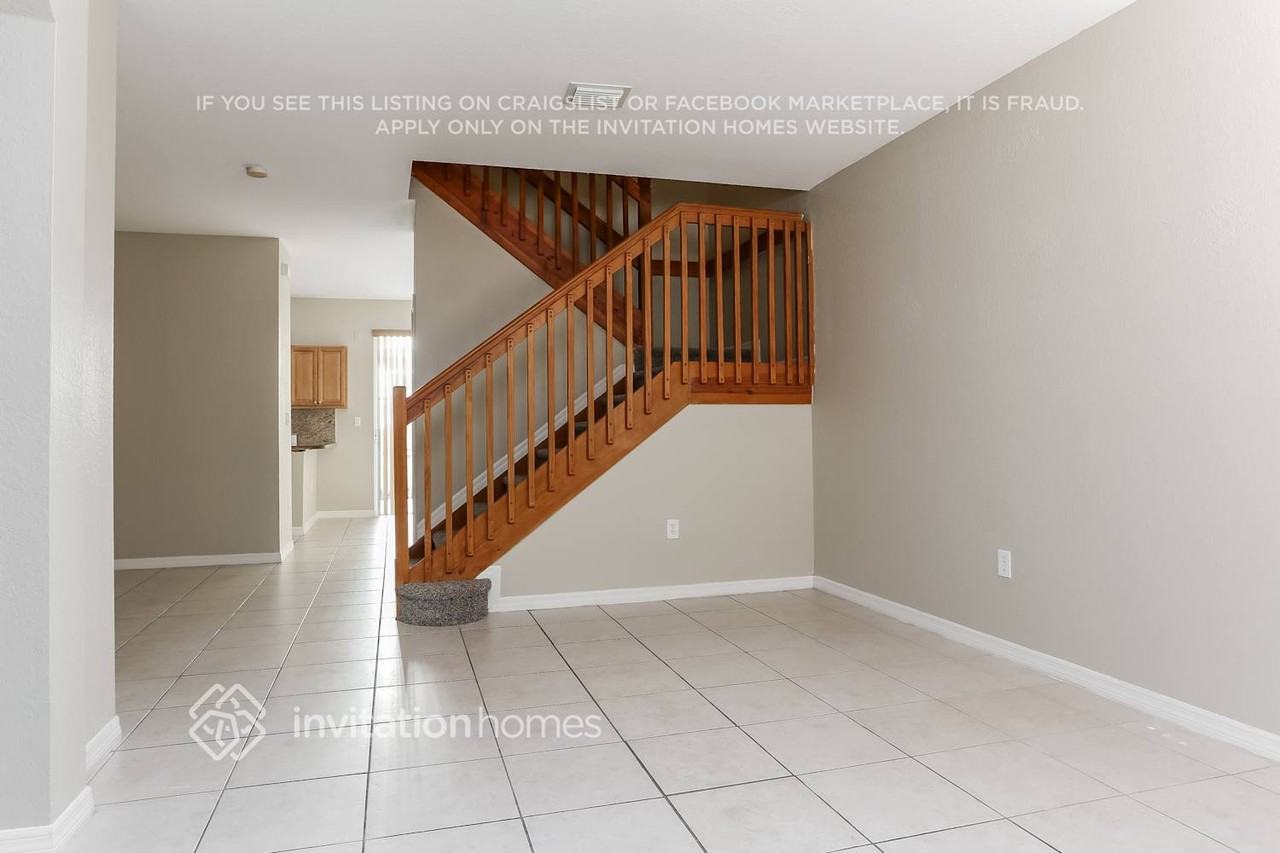 12456 Sw 124th Path - Photo 7 of 21