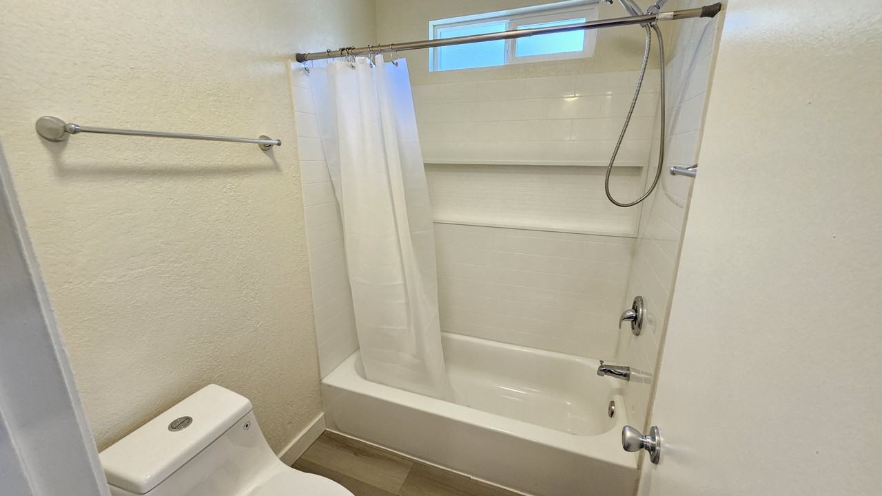 6842 Fulton Avenue #19 - Photo 7 of 10
