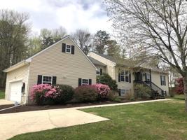 featured image of 1745 Maple Ave