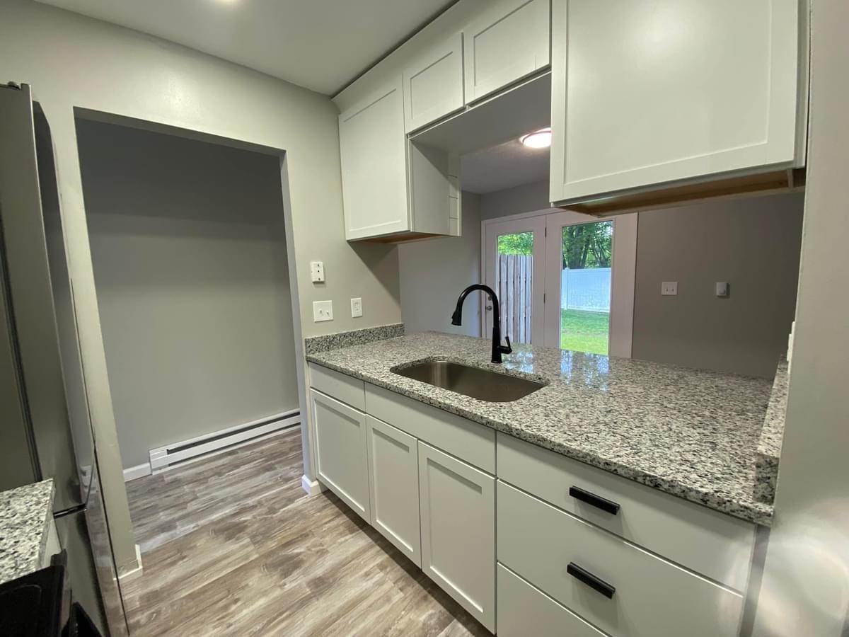 303 Forest Ln - Photo 2 of 11
