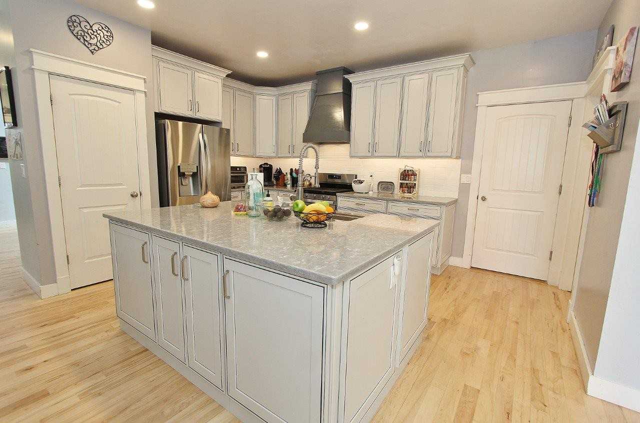 3689 N Colbourne Way - Photo 5 of 26