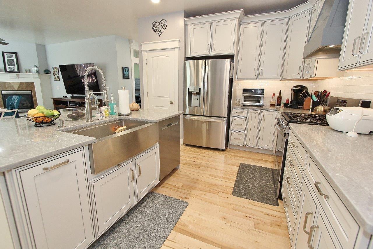 3689 N Colbourne Way - Photo 6 of 26