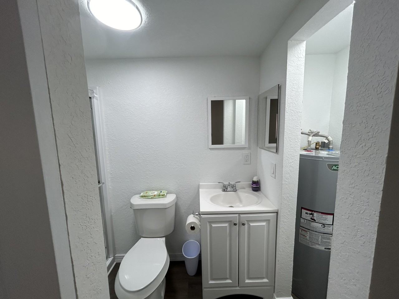 1 E Crawford Cir #1 - Photo 2 of 8