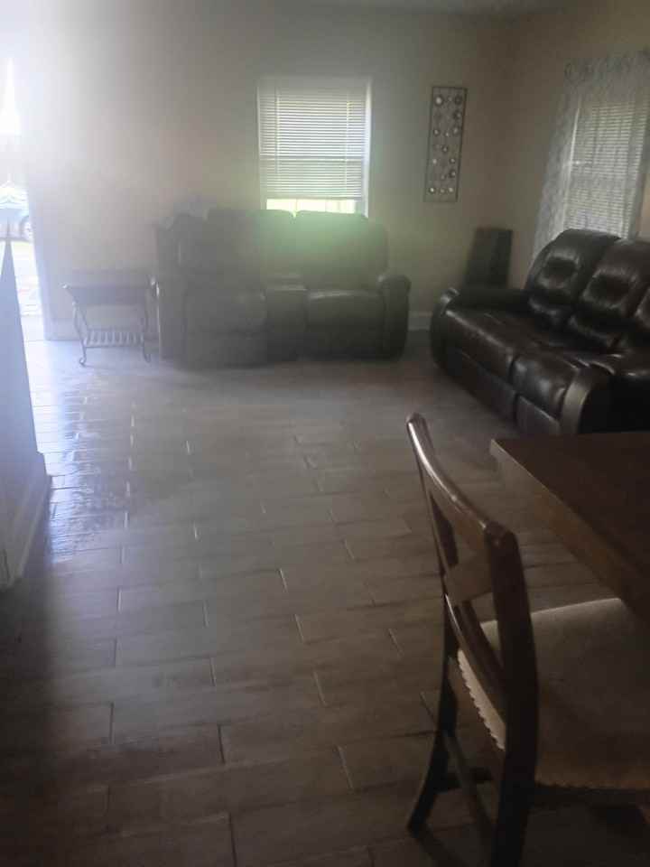 1069 Boulevard - Photo 3 of 12