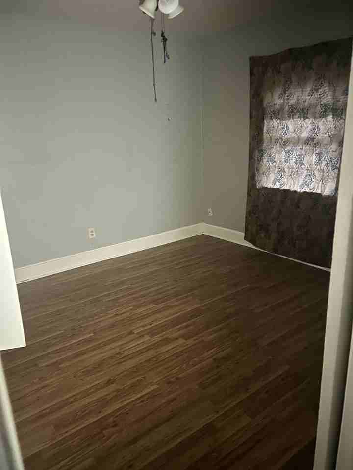 1069 Boulevard - Photo 6 of 12