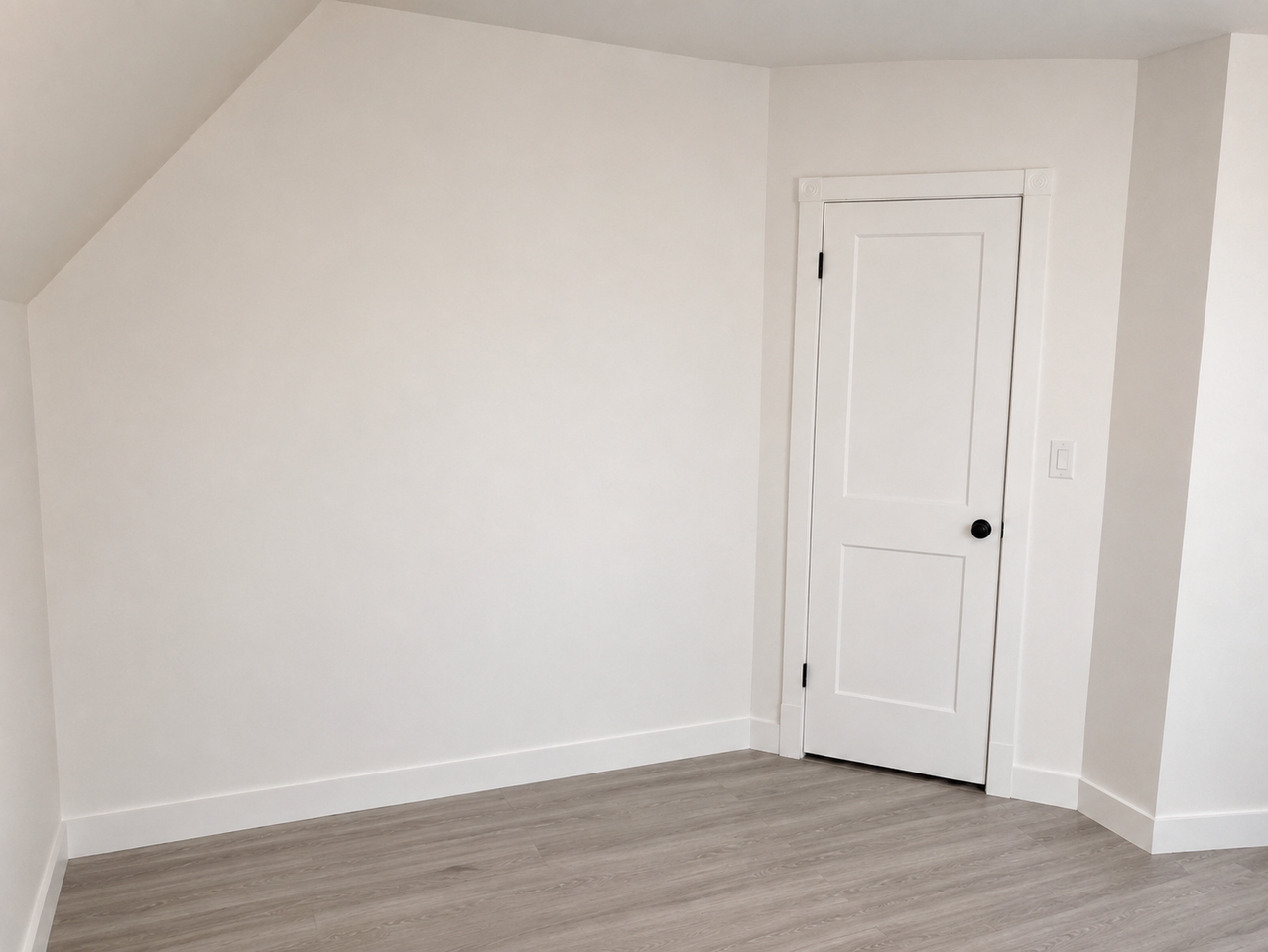 606 S Main St - Photo 4 of 10