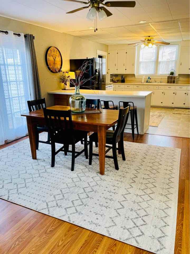 205 Forest St - Photo 4 of 14