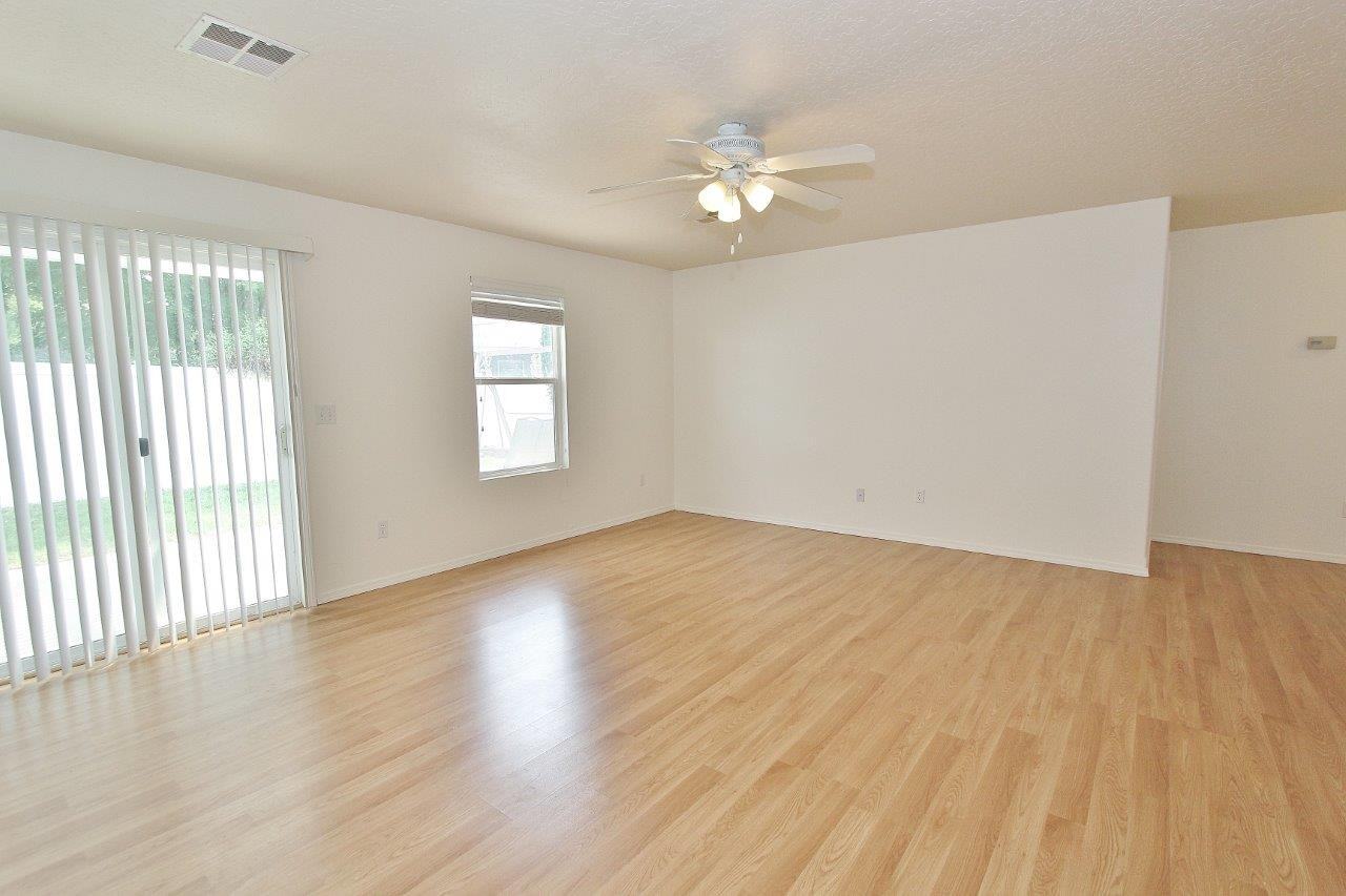 1208 N Chesire Dr - Photo 4 of 29