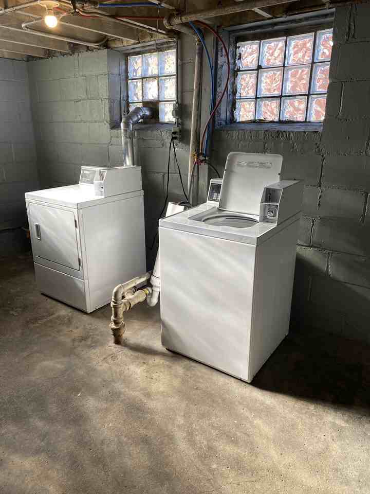 3032 W Pierce St #11 - Photo 5 of 9