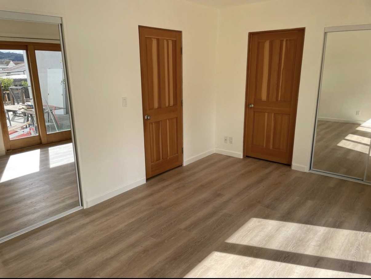 1646 Maple Ave - Photo 6 of 38