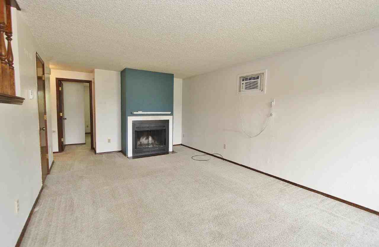 3433 S Constitution Way - Photo 2 of 24