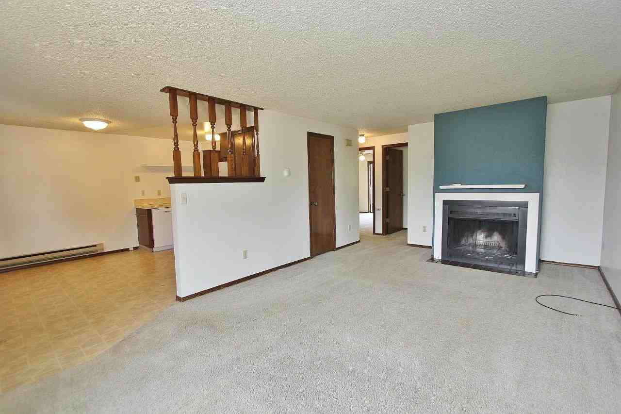 3433 S Constitution Way - Photo 3 of 24