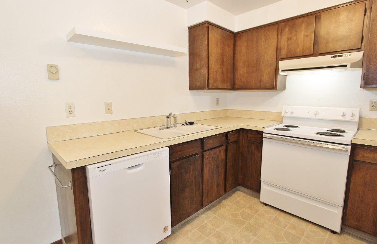 3433 S Constitution Way - Photo 7 of 24