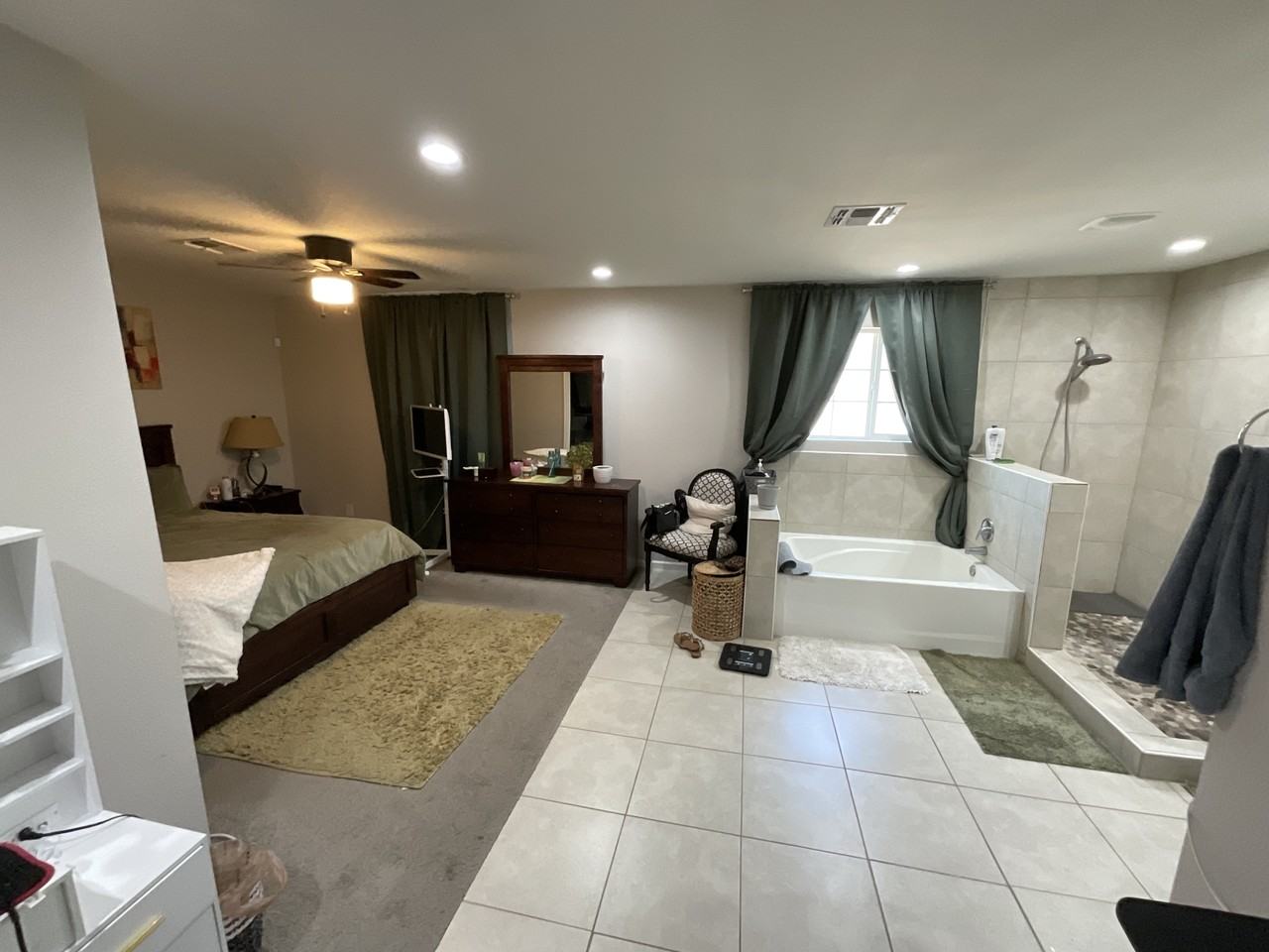 2320 E Wier Ave #1 - Photo 6 of 7