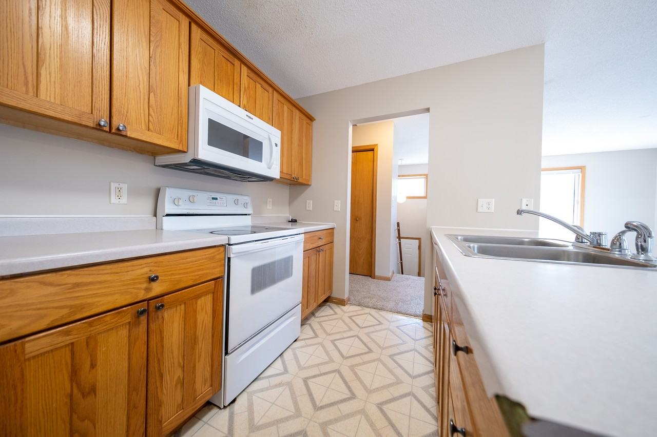 1380 Silver Lake Rd Nw #1 - Photo 7 of 33