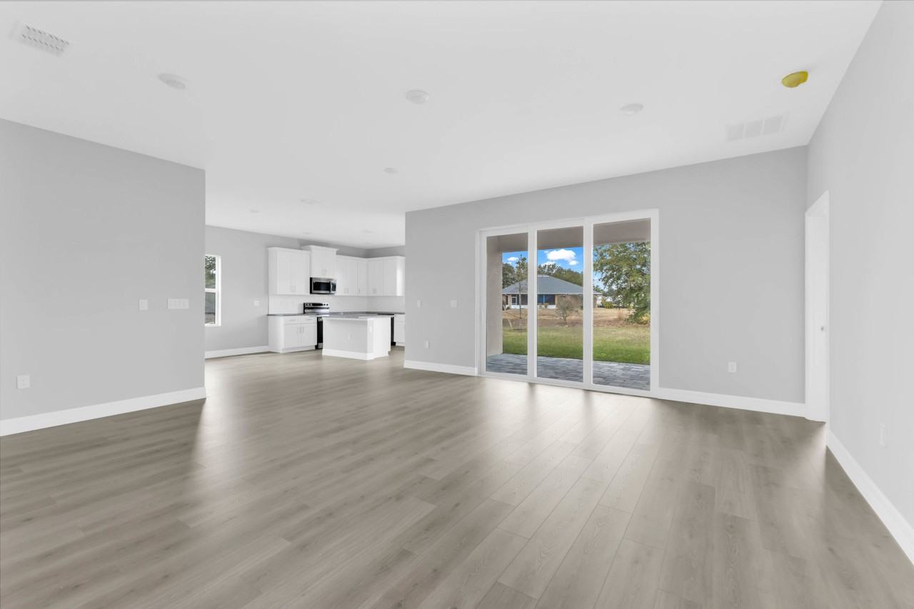 17022 Espana Cir #1 - Photo 5 of 21