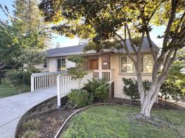 featured image of 146 Northridge Dr #1
