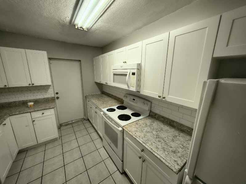 1708 Azalea Ct #1 - Photo 4 of 18