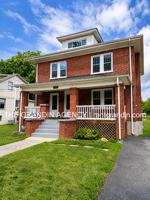 featured image of 2818 Burton Ave Nw