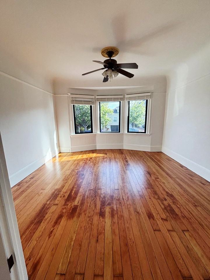823 Apgar St #1 - Photo 3 of 23