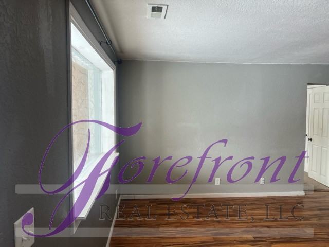 428 N Jackson St #1 - Photo 4 of 7