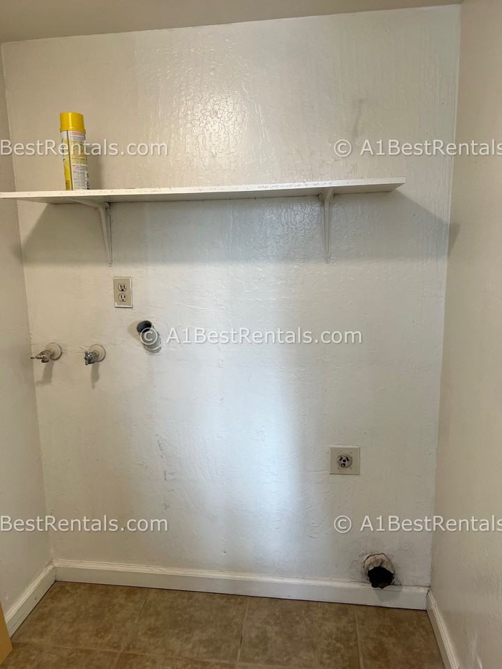 13040 Welch St #C - Photo 6 of 10