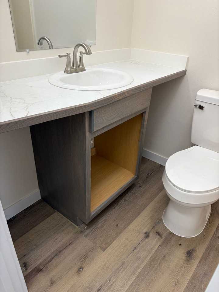 1723 Osterloh Ave - Photo 5 of 10